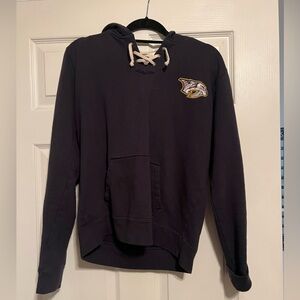 Vintage Nashville Predators Sweatshirt